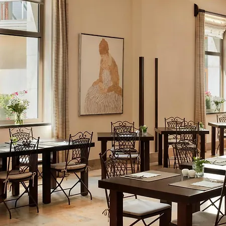 Hotel Nh Collection Palacio De 4*