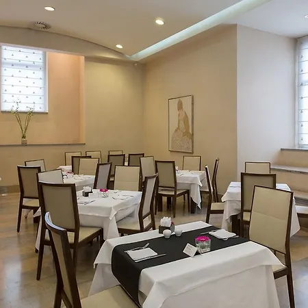 Hotel Nh Collection Palacio De 4*