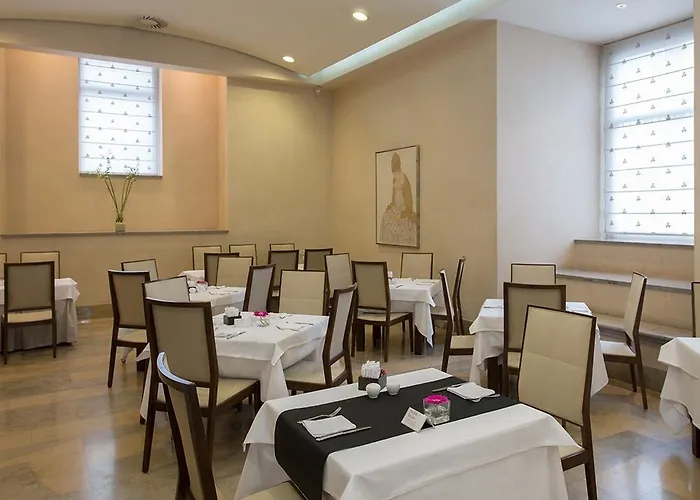 Hotel Nh Collection Palacio De 4*