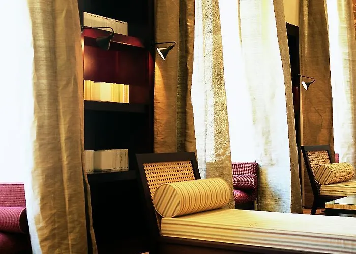 Hotel Nh Collection Palacio De 4*